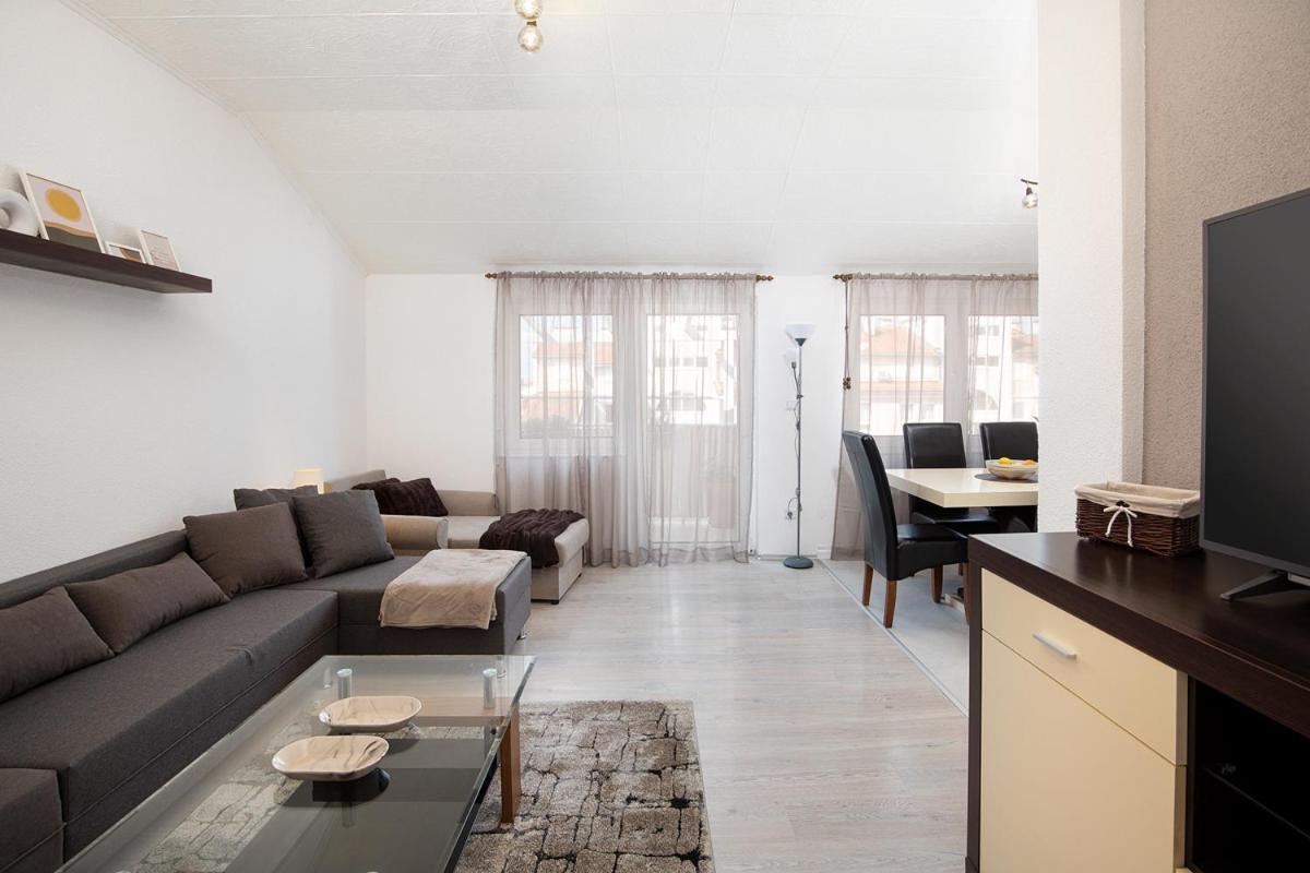 Apartment Aston Пула Екстер'єр фото